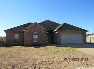 28 Alfred Cv, Conway, AR 72034