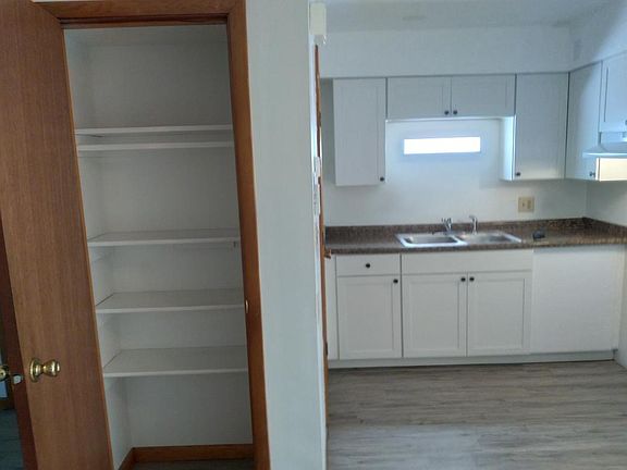 5th image of 838 Jackson Ln #838