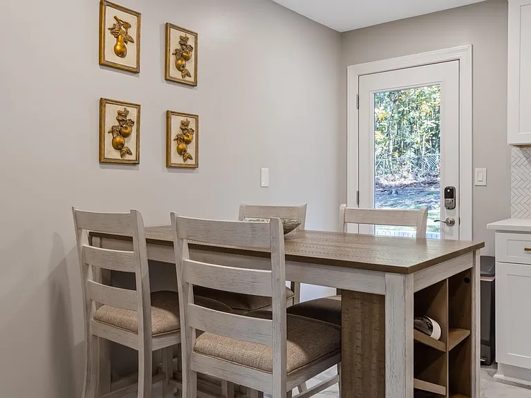 6 Oriole Dr — Photo 9