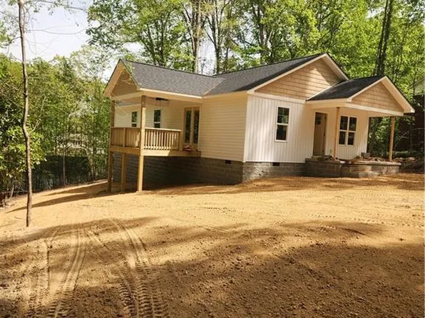 1515 Shamrock Rd, Asheboro, NC 27205