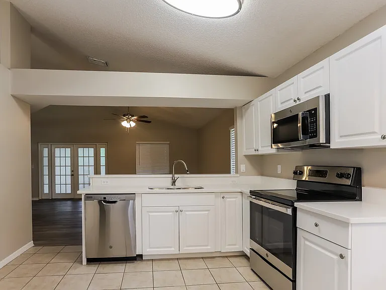 1408 Windjammer Pl — Photo 6