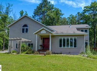 3978 Moonlight Bay Trl, Traverse City, MI 49696