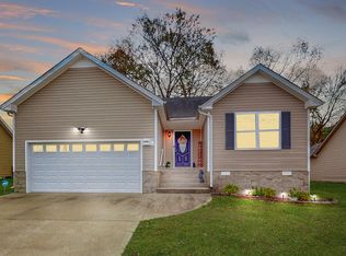 1340 Francesca Dr, Clarksville, TN 37042