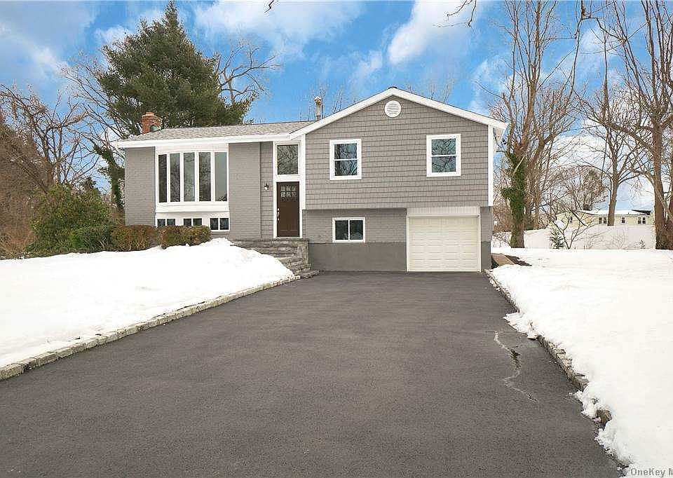 1st image of 4 Richlee Dr