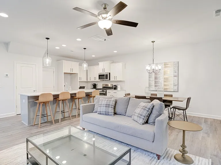 300 Conrad Ln #1 — Photo 18