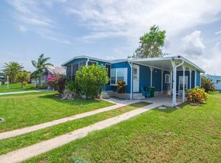 1033 Oriole Cir, Barefoot Bay, FL 32976
