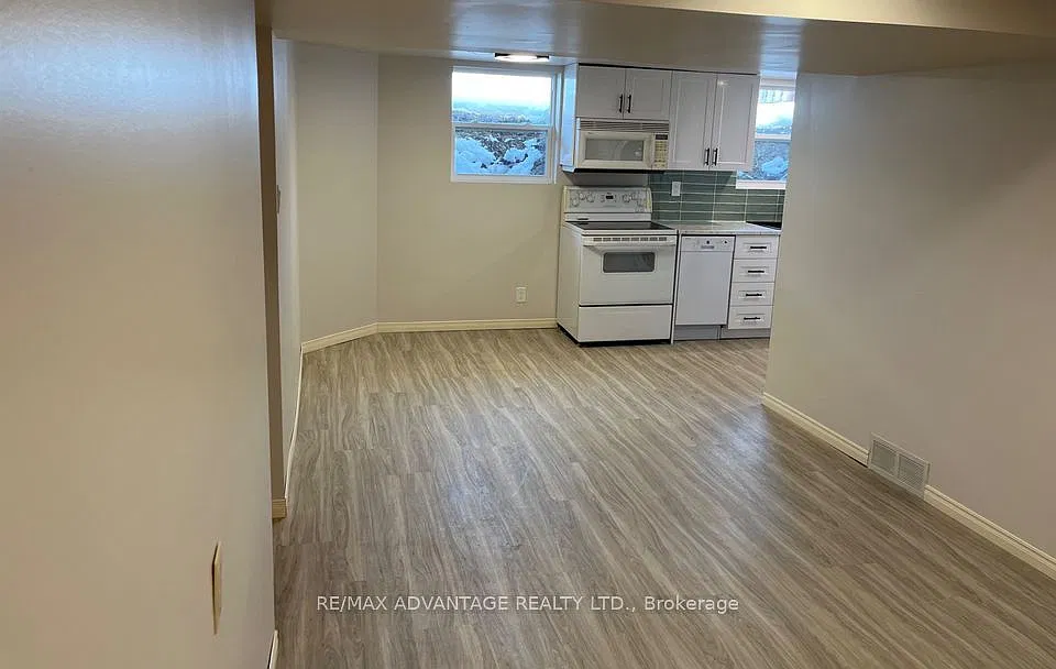 2 bed, $2,100 — Photo 4