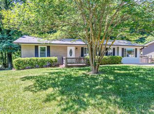 5405 Montcrest Rd, Knoxville, TN 37918