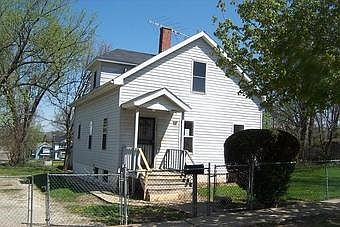 1st image of 513 E Florence Ave