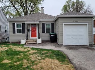 6457 Pierce St, Omaha, NE 68106