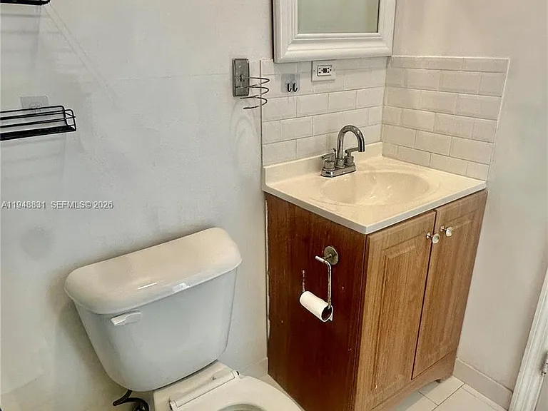 27583 SW 133rd Ave #2 — Photo 7