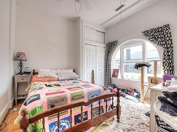 3rd image of 1306 Floyd Ave #3
