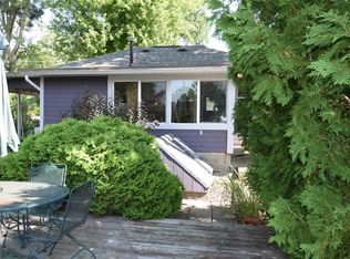 9003 E Circle Dr S, Syracuse, IN