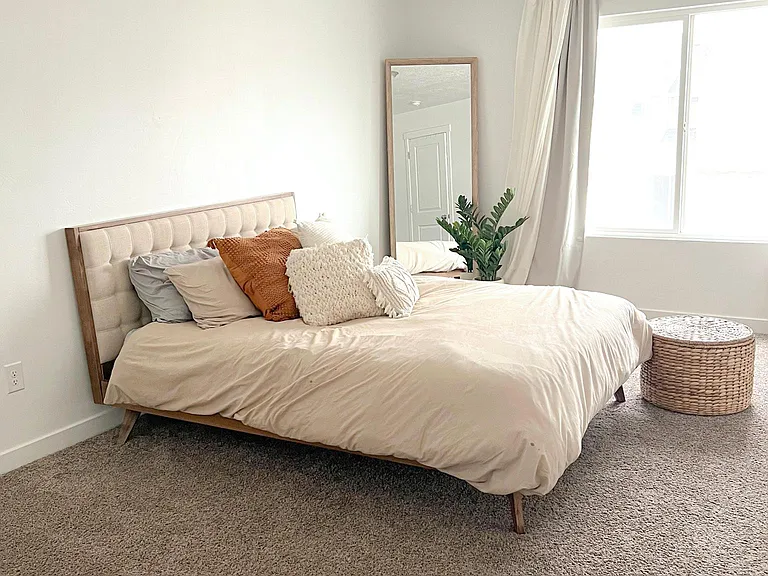 1863 S 460 W — Photo 6