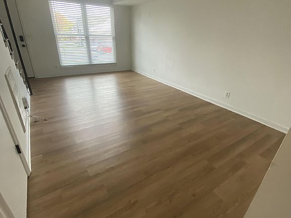 5th image of 1430 Litton Ave #B