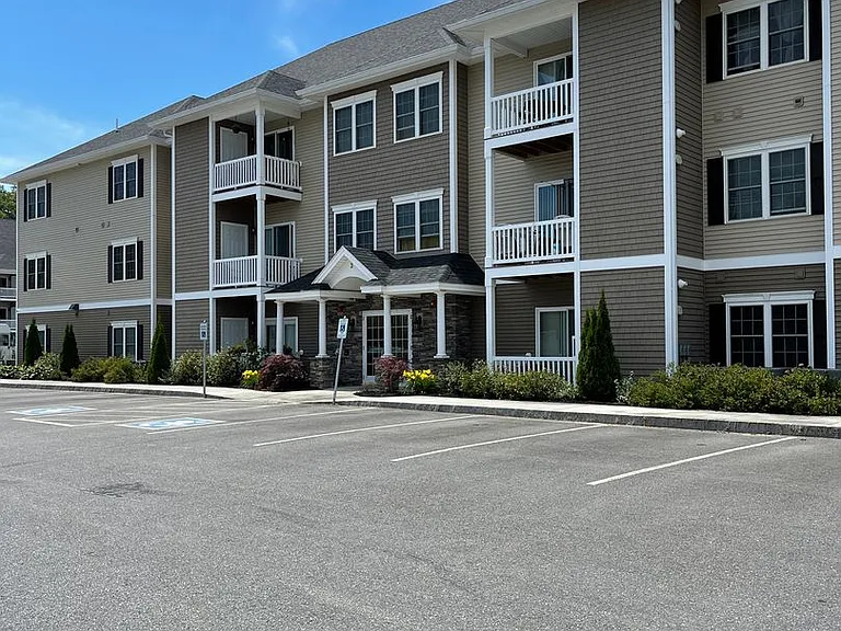 5 Rogers Way — Photo 6