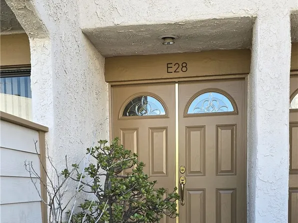 21025 Lemarsh St Unit E28, Chatsworth, CA 91311