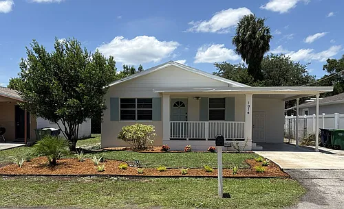1014 E Okaloosa Ave Photo 1