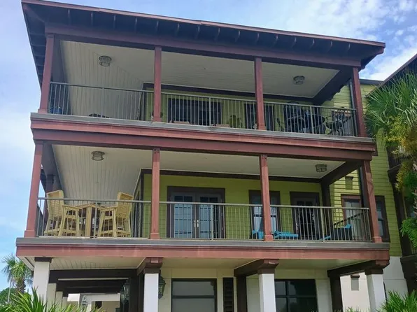 112 Franklin Blvd #301, Eastpoint, FL 32328