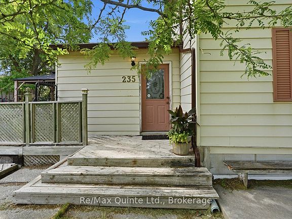 3rd image of 235 Pine St