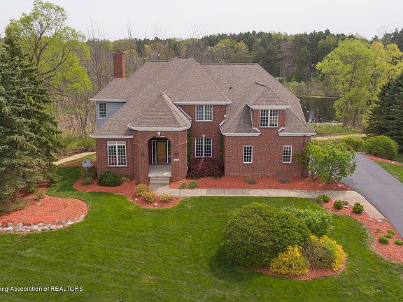 3rd image of 6410 E Island Lake Dr