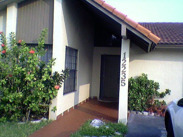 1st image of 12235 SW 10th Ln