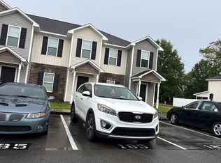 187 Glen Cannon Dr, Jacksonville, NC 28546