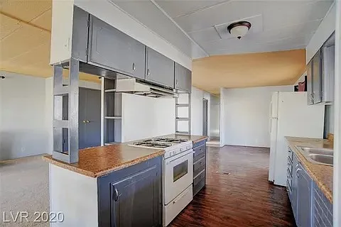 3595 Huerta Dr — Photo 32