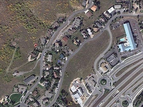 5th image of 2437 Garmisch Dr