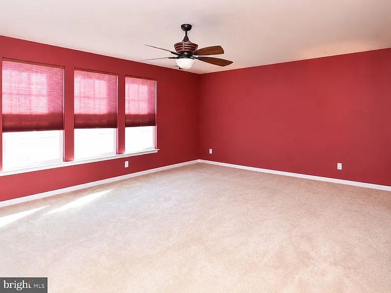 288 N Caldwell Cir — Photo 7