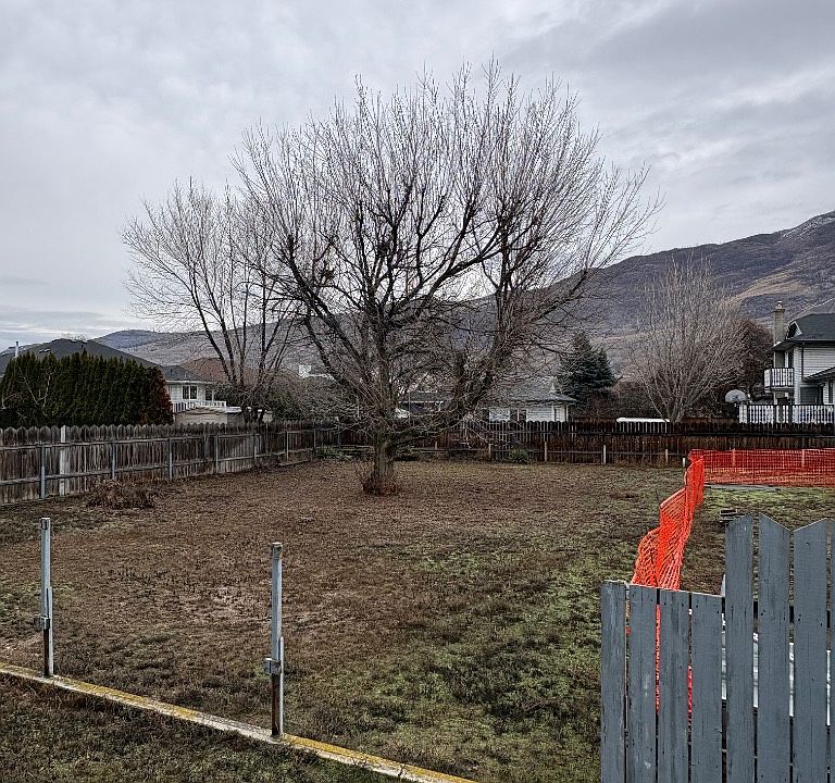 2nd image of 784 Bissette Rd