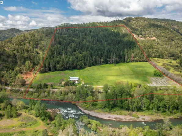 2070 Gazley Rd, Myrtle Creek, OR 97457