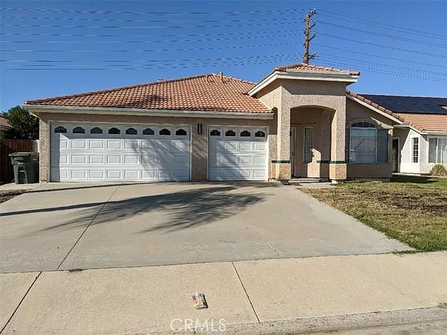 1st image of 2894 Cypress St