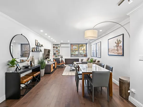 32 Gramercy Park South image 1 of 11