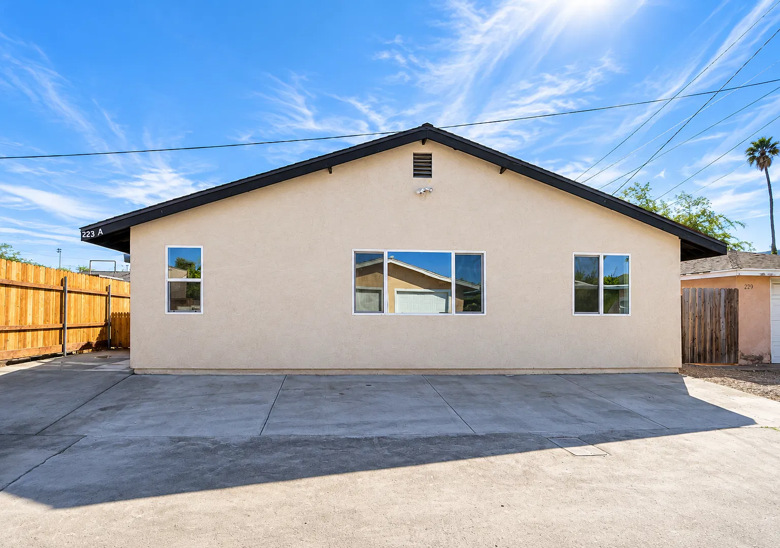 Newly Constructed 4 Bedroom ADU! — Photo 2