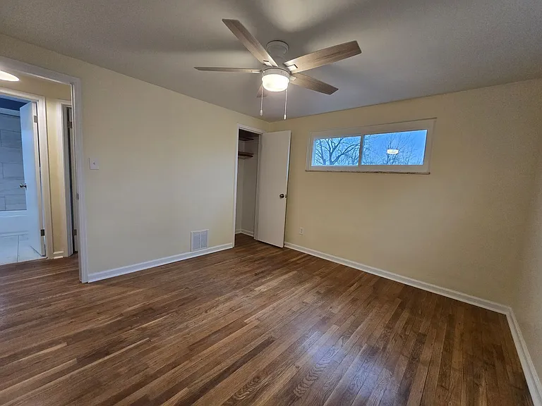 389 Beech Rd — Photo 13