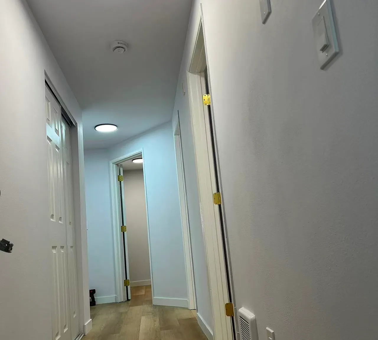 2 bed, 850 sqft, $2,150 — Photo 3