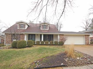 2953 Flameglow Dr, Saint Louis, MO