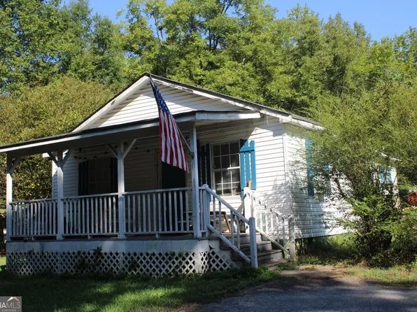 42 Oak St, Hampton, GA 30228