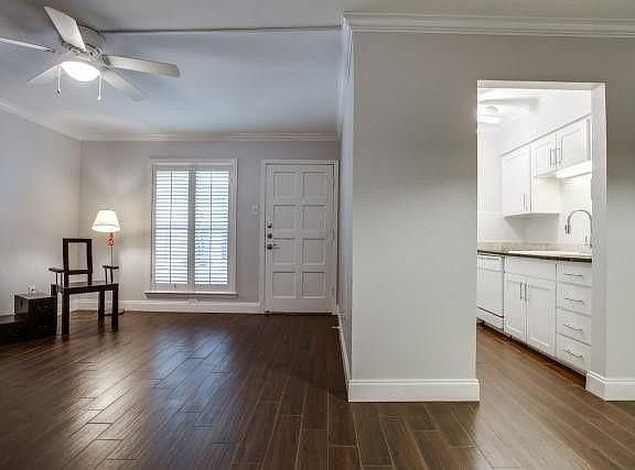 3rd image of 4211 Holland Ave APT 102