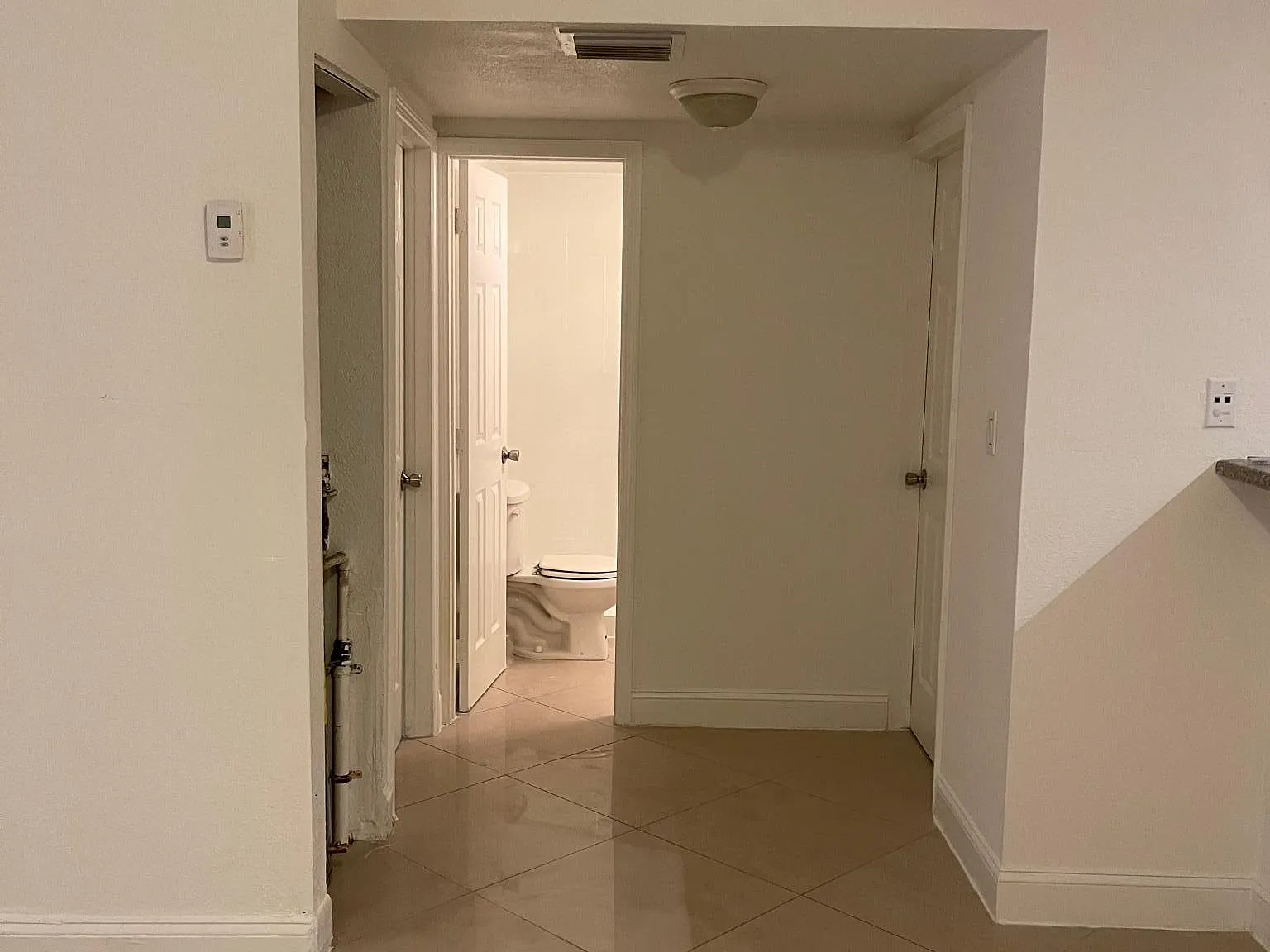 6141 SW 37th St — Photo 4