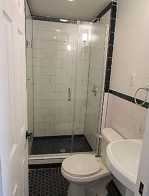 4th image of 338 E 11th St APT 8