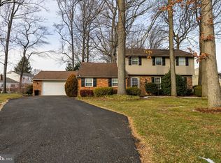 250 Bloomfield Rd, Warminster, PA 18974