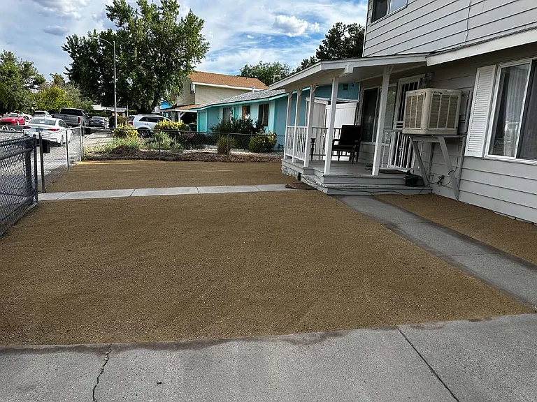 2555 Patrice Dr — Photo 16