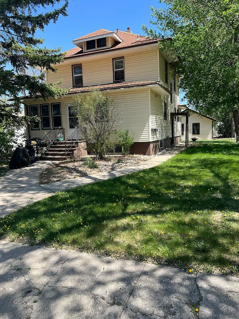 522 N Jackson St — Photo 1