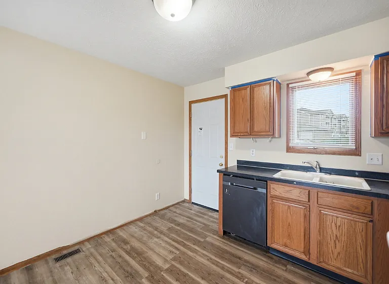 1907 W Apricot Ln — Photo 11