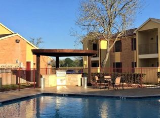 River Oaks, Sweeny, TX 77480