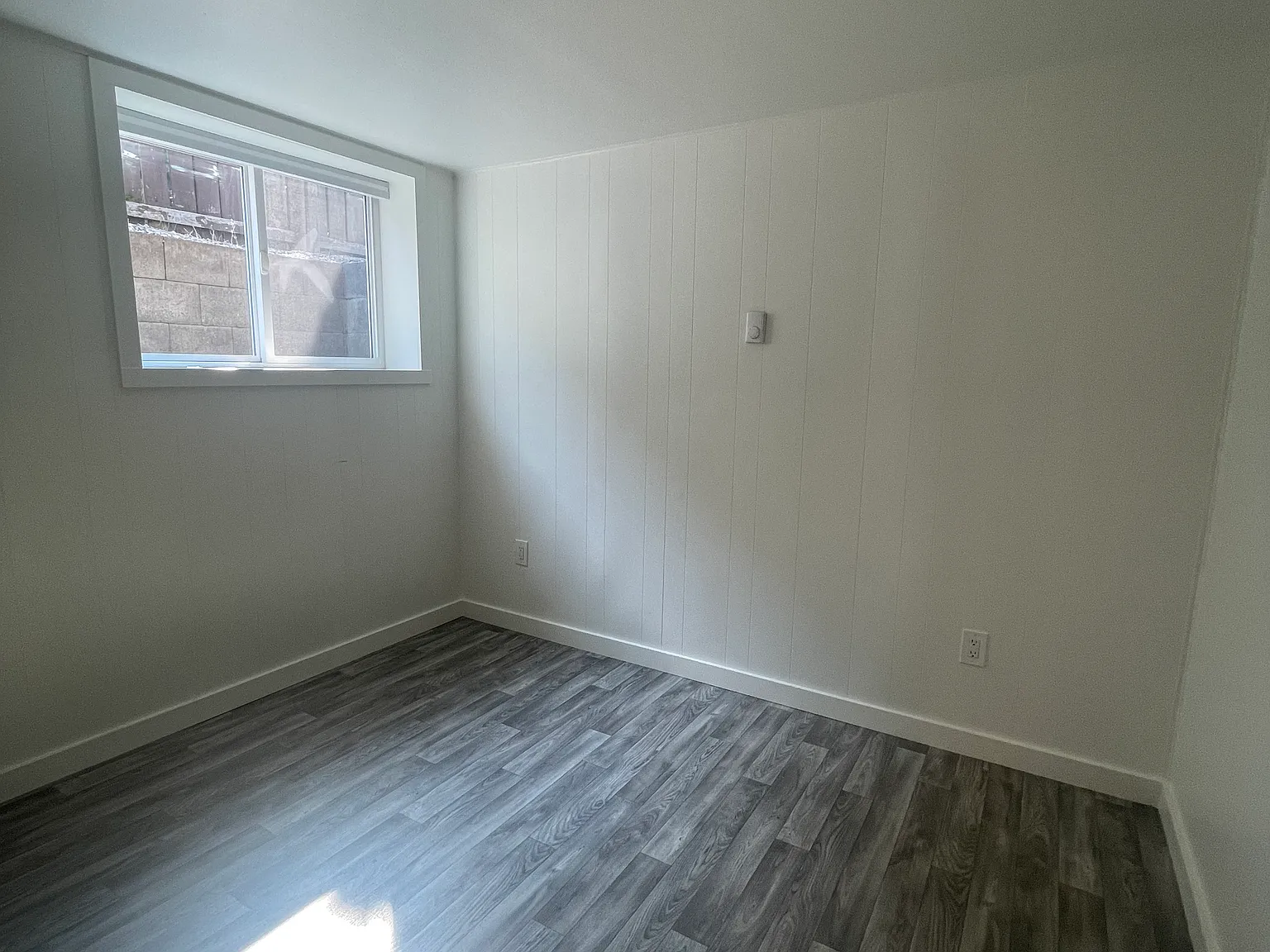 2 bed, 1000 sqft, $1,600 — Photo 4