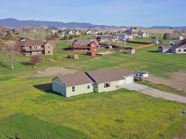 668 Winding Creek Trl, Corvallis, MT 59828