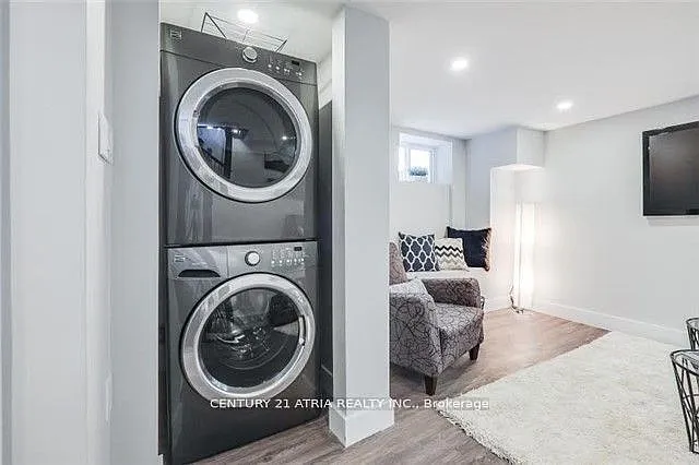 51 W Lynn Ave — Photo 16